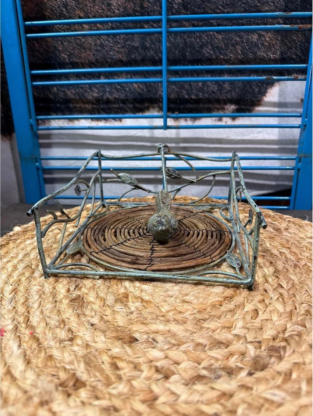 Decorative Bird-Themed Metal and Wood Napkin Holder